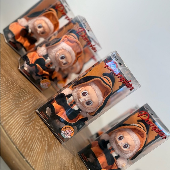 Authentic Pop Mart Labubu Magic of Pumpkin Mokoko Vinyl Plush Pendant - Picture 2 of 16